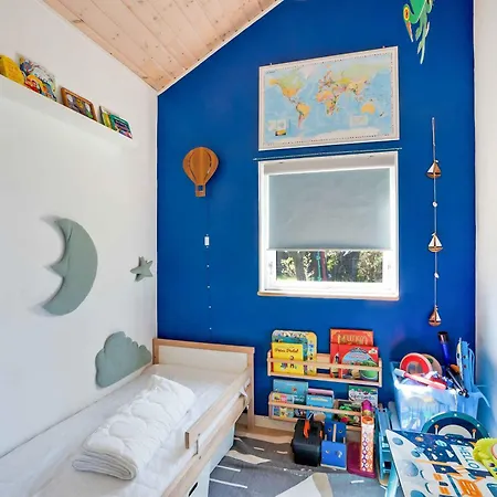 Cozy Summer House In The Heart Of North Zealand Hébergement de vacances *