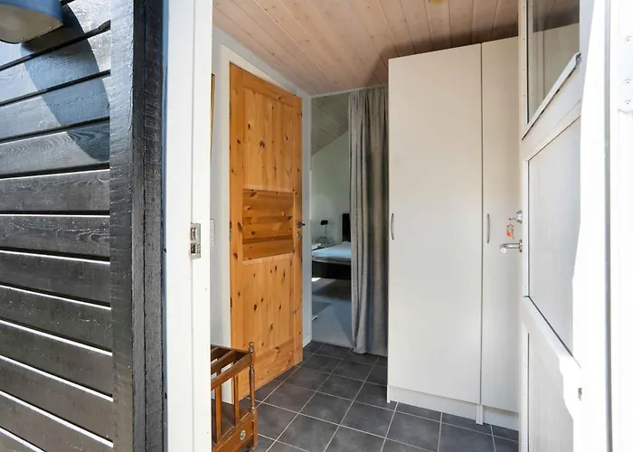 Сasa de vacaciones Cozy Summer House In The Heart Of North Zealand
